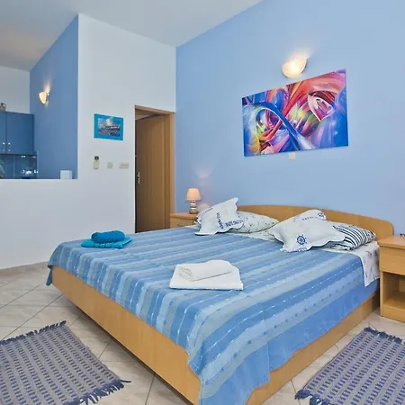 Guest house And Art Deco Pape