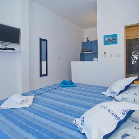 Guest house And Art Deco Pape Hvar Town