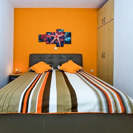 Guest house And Art Deco Pape