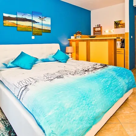 And Art Deco Pape Guest house Hvar Town