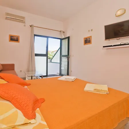 And Art Deco Pape Guest house Hvar Town