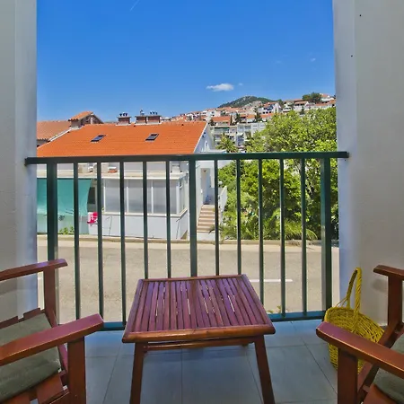 And Art Deco Pape Guest house Hvar Town